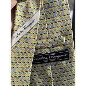 Salvatore Ferragamo Tie Yellow Blue Snowboard Made in Italy 100% Silk